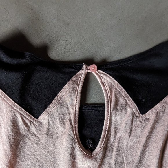 Marc Jacobs Pink and Black Top - Picture 7 of 16